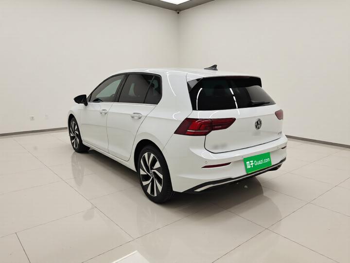Golf 2025 Facelift 300TSI Pro photo 4