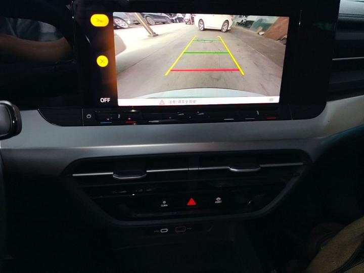 2022 Lamando L 280TSI DSG photo 8