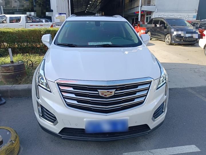 XT5 2018 25T Luxury photo 2