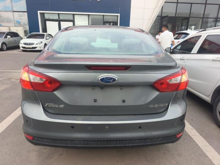 Focus 2012 Sedan 1.6L MT Comfort photo 5
