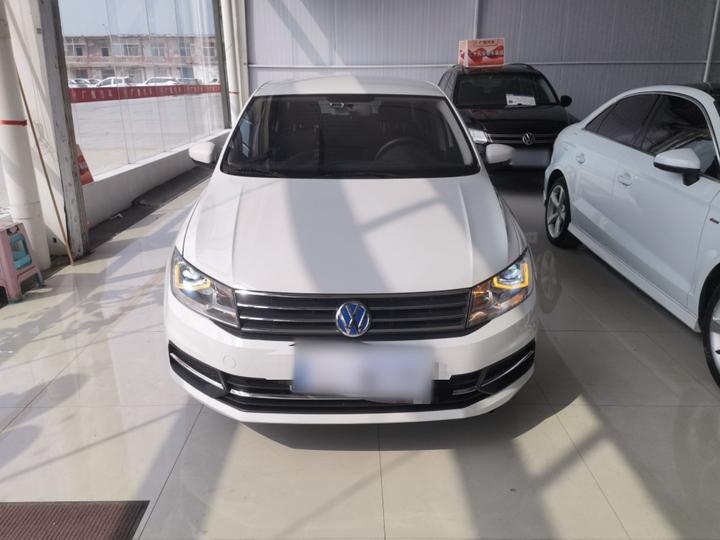 Santana 2021 1.5L AT photo 2