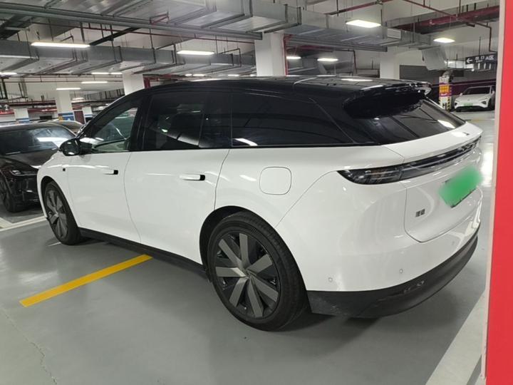 Li Auto i6 2025 AWD Standard photo 4