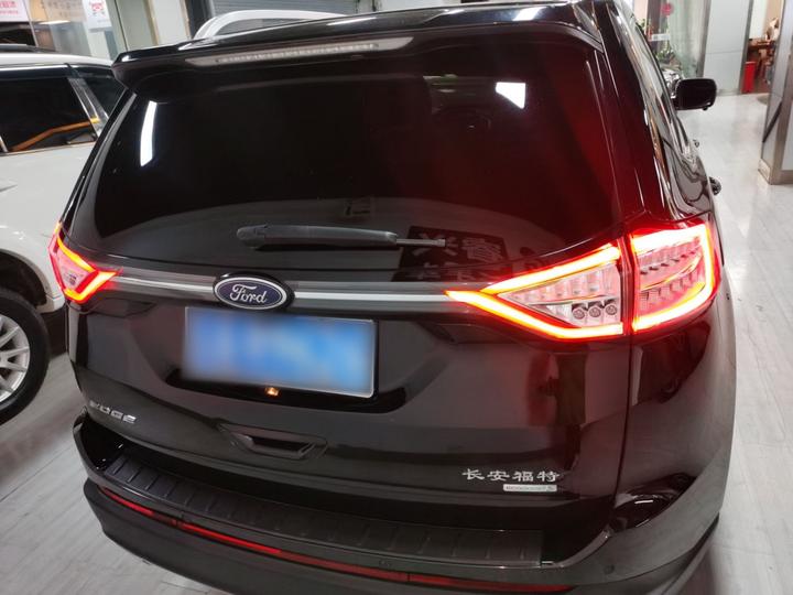 Edge 2017 EcoBoost 245 RWD 5-Seater photo 3