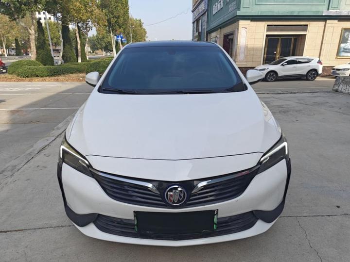 6 2022 PHEV Smart photo 2