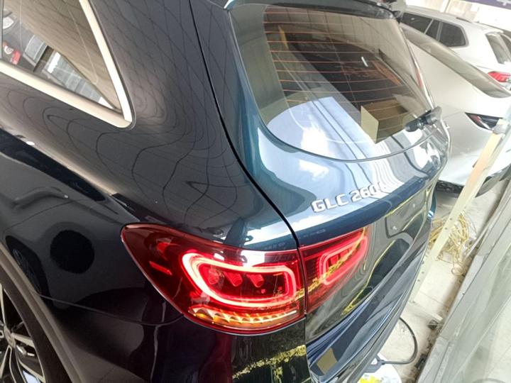 GLC 2020 Facelift GLC 260 L 4MATIC Luxury photo 3