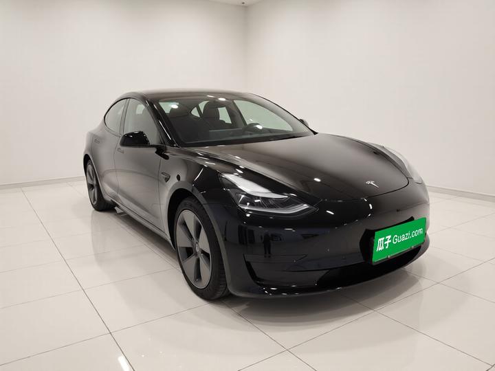 Model 3 2022 RWD photo 3