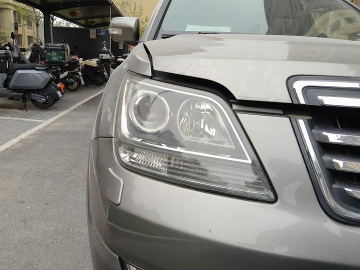 2008 3.8L Luxury IV photo 7