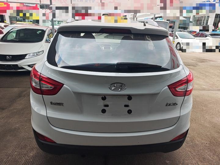 ix35 2015 2.0L AT RWD Smart IV photo 5