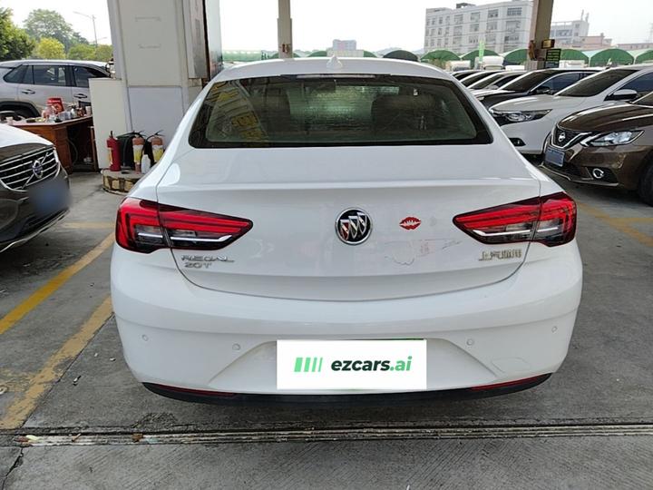 Regal 2019 20T Elite China VI photo 5