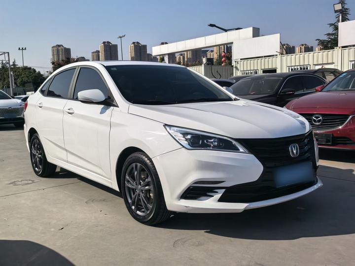 Eado DT 2021 1.6L AT Luxury photo 3