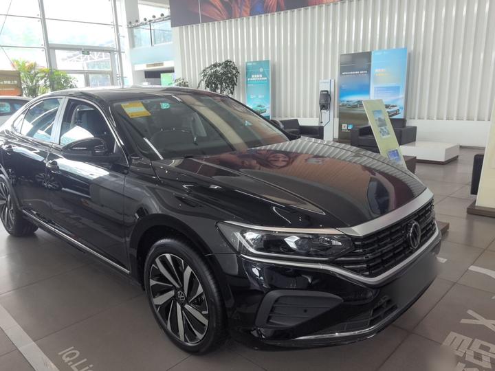 Passat 2026 380TSI photo 3