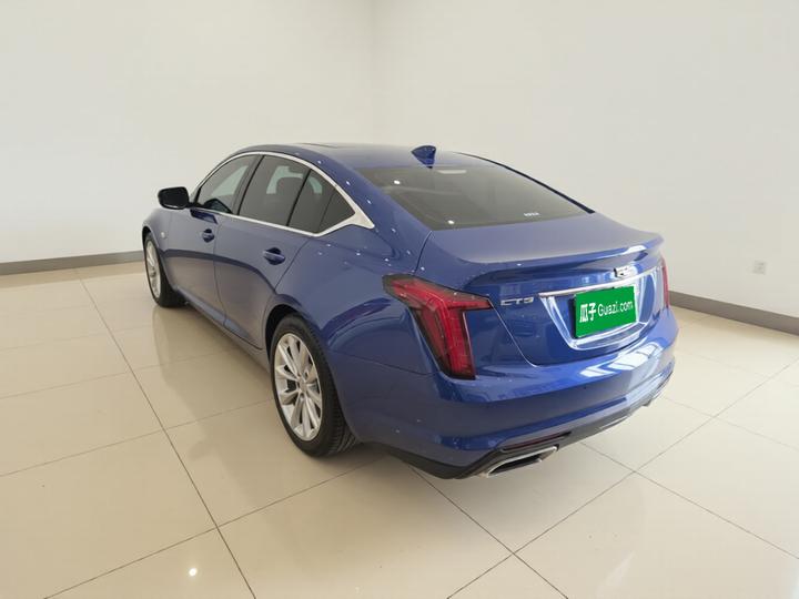 CT5 2022 28T Luxury Standard photo 4