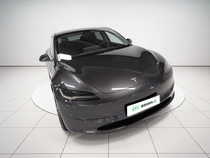 Model 3 2025 RWD photo 3
