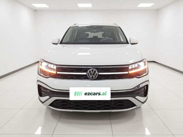 Tharu 2024 300TSI RWD photo 2