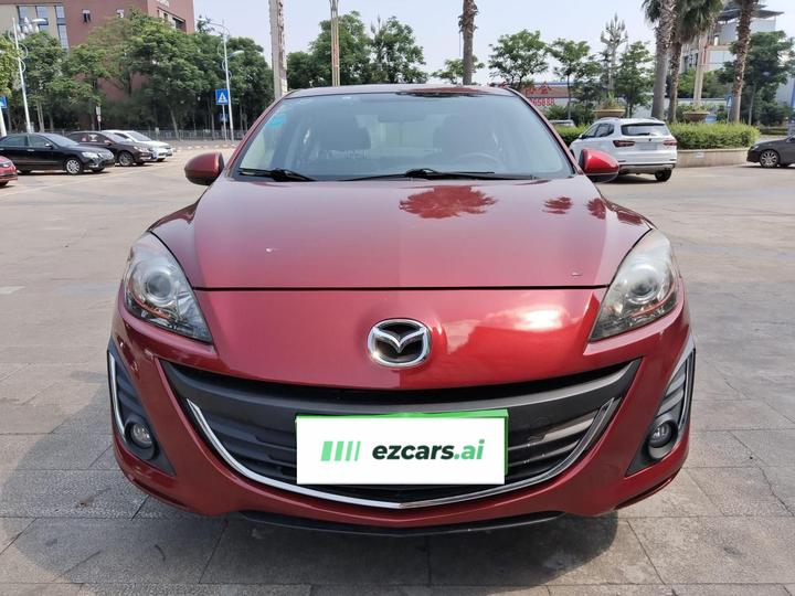 3 2015 Sedan 1.6L AT Elite photo 2