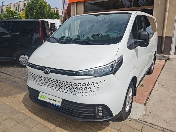 MAXUS V70 2023 2.0T Elite MT Short Wheelbase 5/6-Seater 125Ps