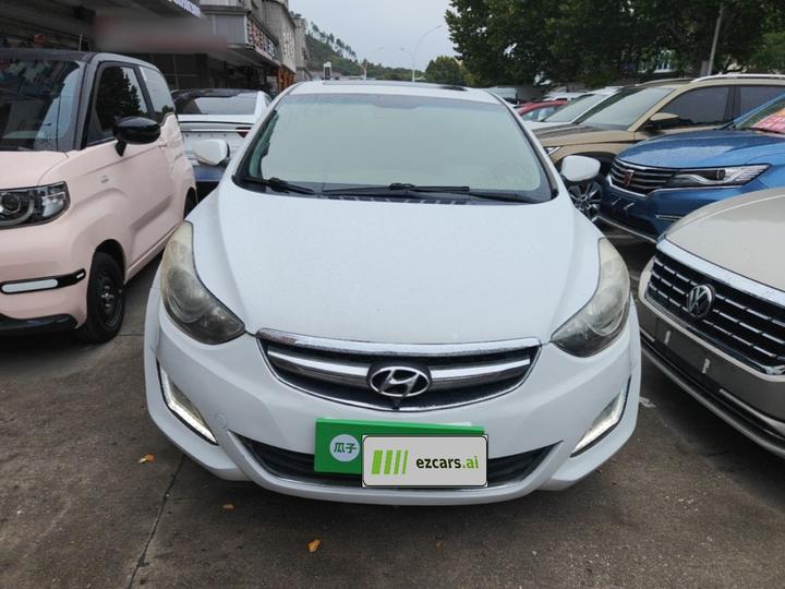 Elantra 2015 1.6L AT Premium photo 2