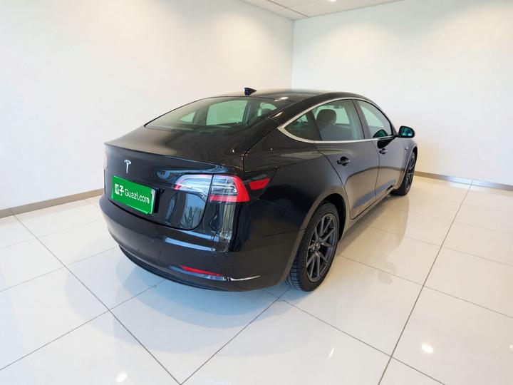 Model 3 2022 RWD photo 6