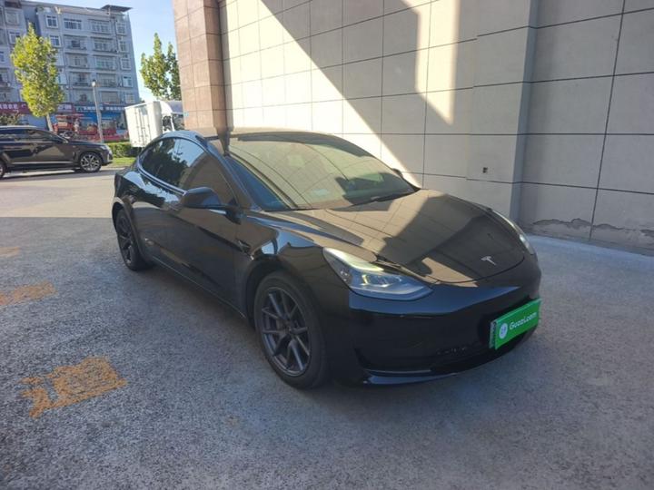 Model 3 2022 RWD photo 3