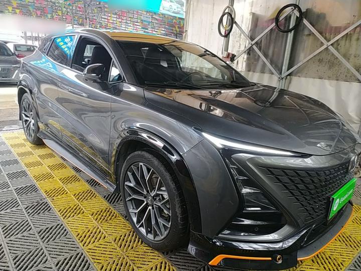 UNI-T 2022 1.5T Exclusive photo 3
