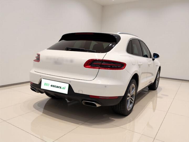 2016 Macan 2.0T photo 6