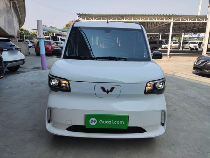 Wuling Zhiguang EV 2025 305km Progressive photo 2