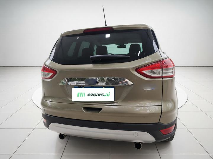 Kuga 2013 1.6L GTDi AWD Elite photo 5