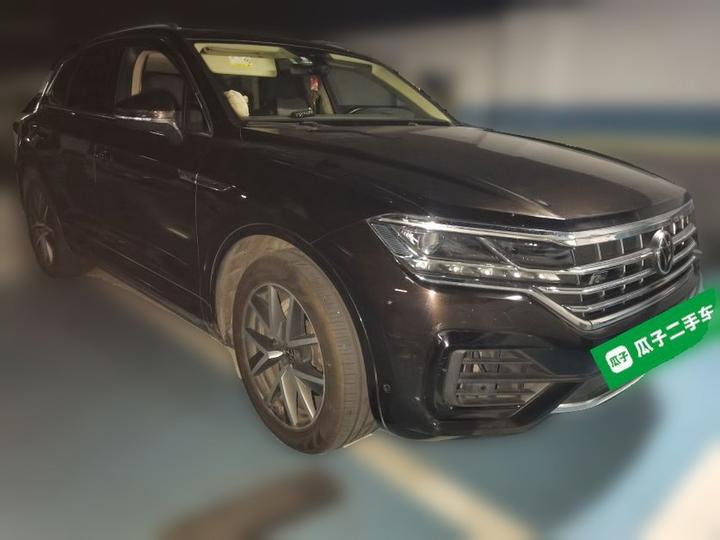 Touareg 2021 3.0TSI Classic Sport Package photo 3