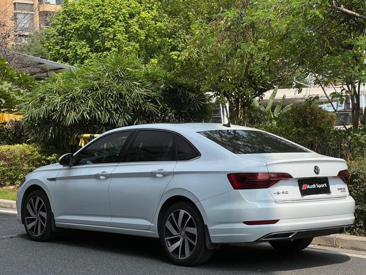 Sagitar 2021 280TSI DSG Excellence photo 4