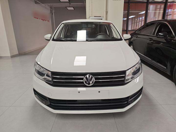 Santana 2021 1.5L AT photo 2