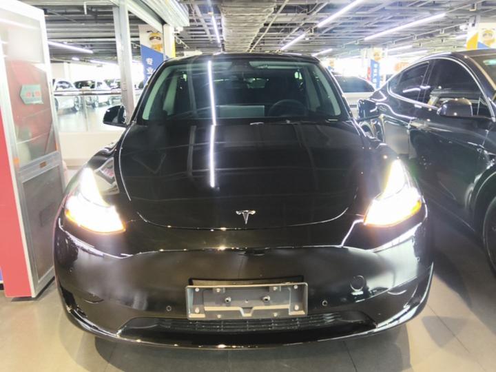 Model Y 2022 Facelift RWD photo 2