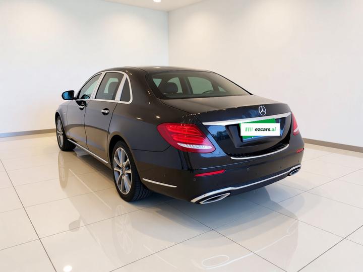 E-Class 2018 E 200 L 4MATIC photo 4