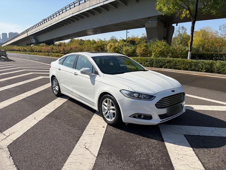 Mondeo 2013 1.5L GTDi180 Fashion photo 3