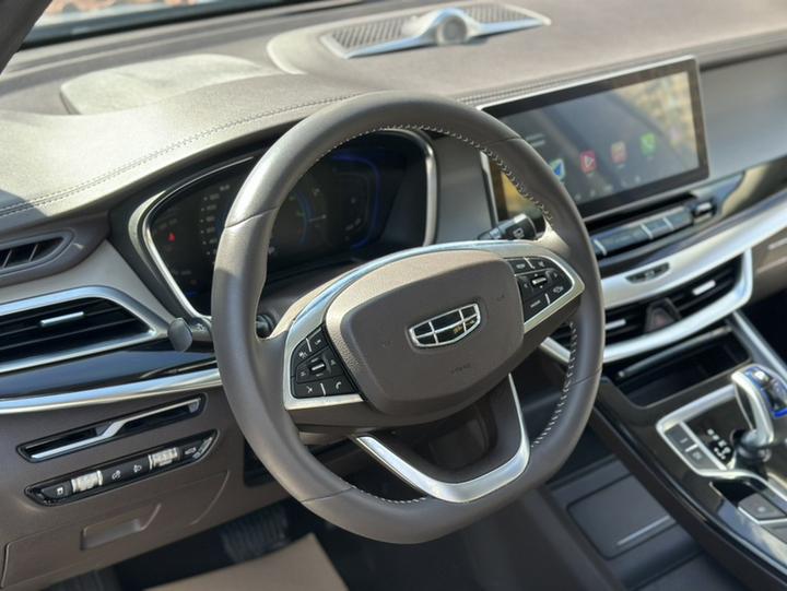Jiaji EV 2021 ePro 1.5TD PHEV photo 2