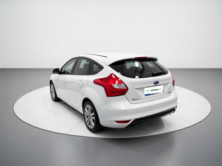 Focus 2012 Hatchback 1.6L AT Comfort photo 4