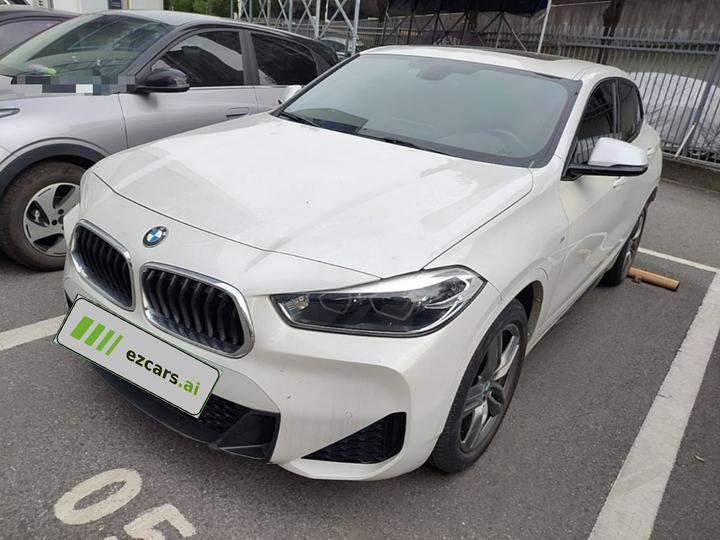 X2 2021 sDrive25i Leading M Sport Package