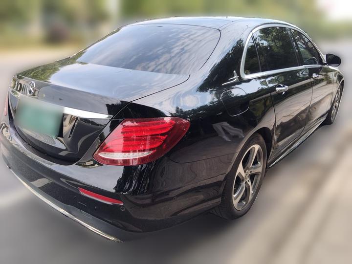 E-Class 2018 Facelift E 300 L Sport Luxury photo 6