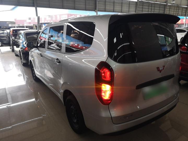 Wuling Hongguang EV 2025 EREV Hybrid 50KM Standard photo 3