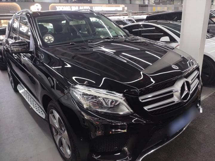 GLE Imported 2018 GLE 320 4MATIC Luxury Edition photo 3