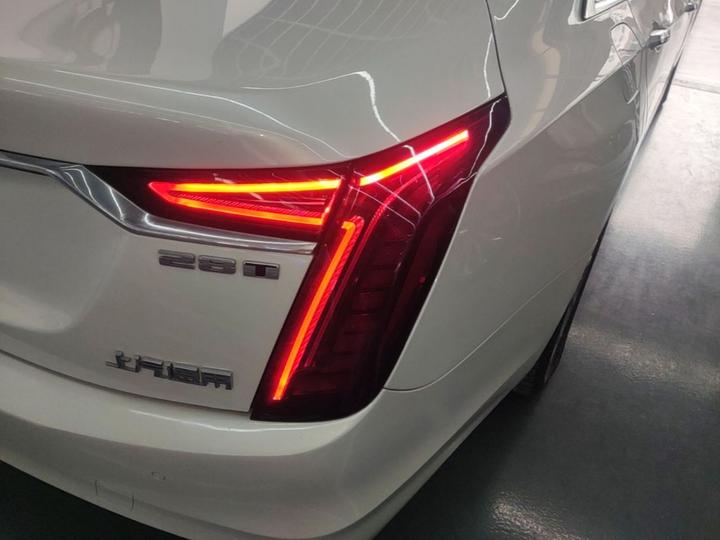 CT6 2019 28T Luxury photo 7