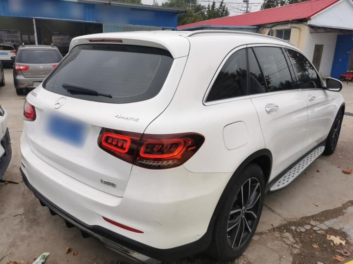 GLC 2020 Facelift GLC 260 L 4MATIC Luxury photo 4