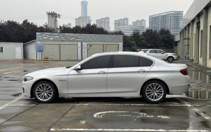 5 Series 2014 525Li Luxury Design Package photo 4