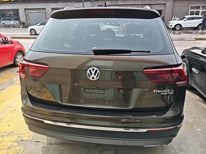 Tiguan L 2018 380TSI AT AWD Flagship photo 3