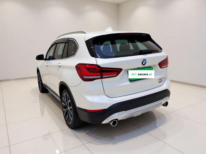 X1 2020 xDrive25Li Exclusive photo 4