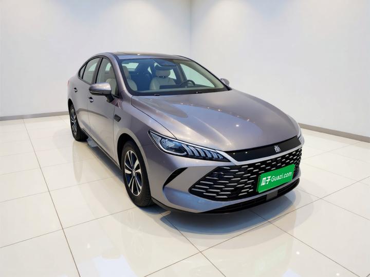 Qin PLUS 2025 DM-i ADAS 120KM photo 3