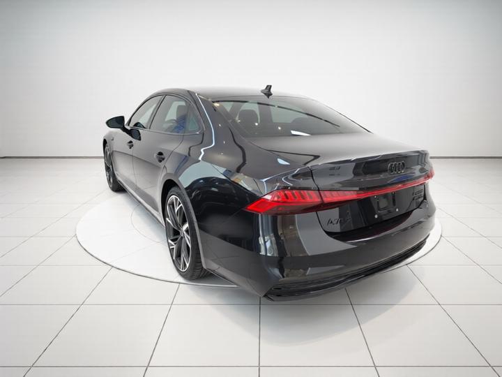A7L 2023 45 TFSI quattro S-line photo 4