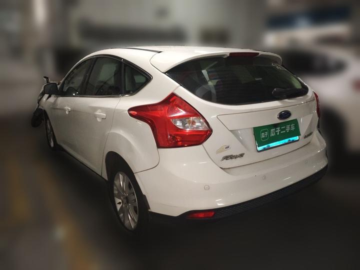 Focus 2012 Hatchback 1.6L AT Comfort photo 4