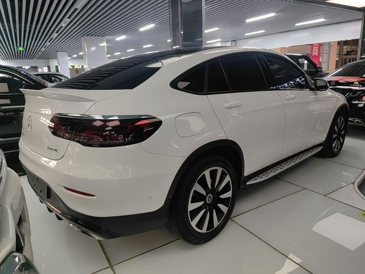 GLC Coupe 2020 GLC 260 4MATIC Coupe SUV photo 4