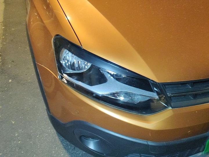 2018 1.5L Cross Polo AT photo 7