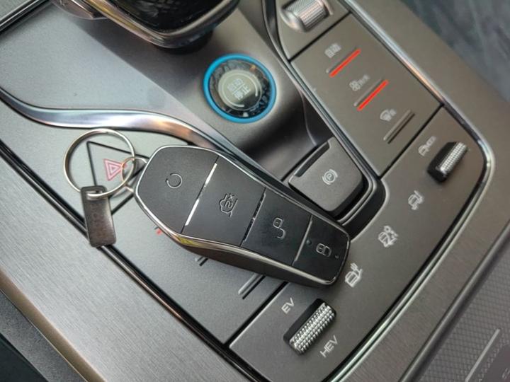 Tang EV 2024 DM-p photo 8